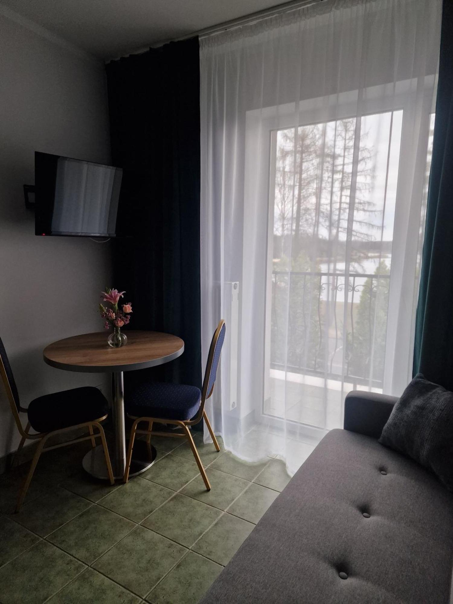 Gosciniec Nad Zalewem Sosina Jaworzno Exterior foto